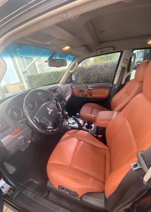 MITSUBISHI PAJERO FULL 3.2 HPE 4X4 16V TURBO INTERCOOLER DIESEL 4P AUTOMÁTICO MITSUBISHI PAJERO FULL 3.2 HPE 4X4 16V TURBO INTERCOOLER DIESEL 4P AUTOMÁTICO
